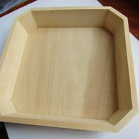 Contenitore quadrato in balsa con angoli stondati