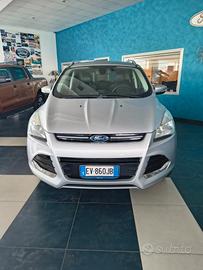 Ford Kuga 2.0 TDCI 140 CV 4WD Titanium