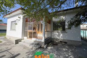 Villa di 80 m² con 3 locali e box auto doppio a Mo