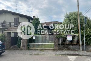 Lentate sul Seveso porzione Villa Bifamiliare