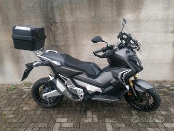 Honda X adv 750"2017"(Soli 34.000 km) 