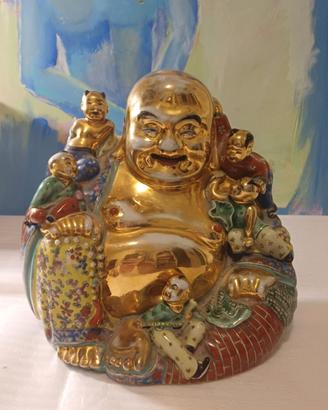 Statua porcellana cinese del buddha sorridente