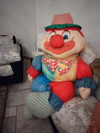 Pupazzo gigante pagliaccio