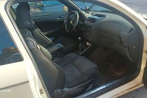 ALFA ROMEO 147 1,9JTD SPORTING