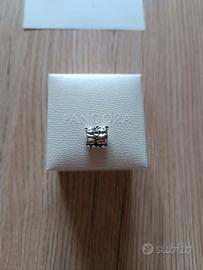 charm Pandora 