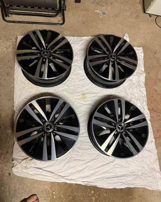 Cerchi 17” Originali Mercedes Classe A W177