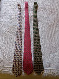 Cravatte Hermes, Marinella e Kiton