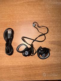Power beats2 wireless usato con omaggio