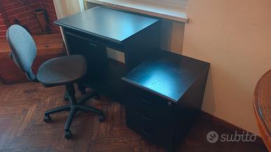 scrivania per pc
