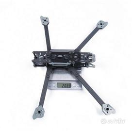 Frame drone autocostruito