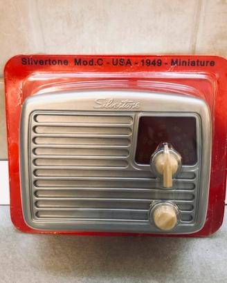 Silvertone Mod C Mini Radio