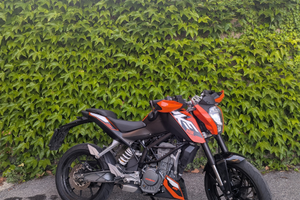 Ktm duke 125