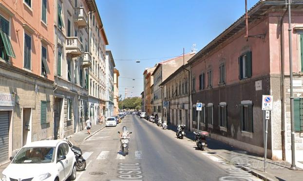 Rif. 1629 appartamento con 4 camere a livorno