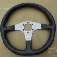 Volante usato Momo TYPE 35 UNIVERSALE