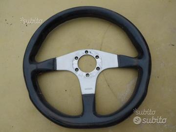 Volante usato Momo TYPE 35 UNIVERSALE