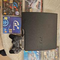 PlayStation 3 Slim con Controller e 5
giochi