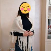 Mantellina Uncinetto Fatta a Mano