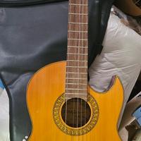 chitarra acustica elettrificata