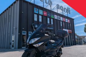 Yamaha T Max - 2008