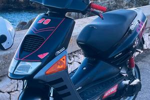 aprilia sr 50 replica