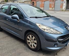 Peugeot 207 1.4 8V 75CV 5p. ONE Line
