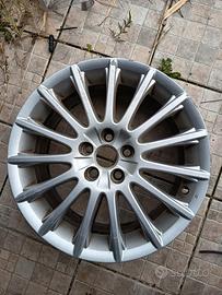 cerchi in lega da 16"