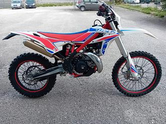 Moto sella bassa Vendita in Moto e scooter