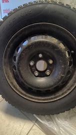Cerchioni auto acciaio 15" VW con gomme finite