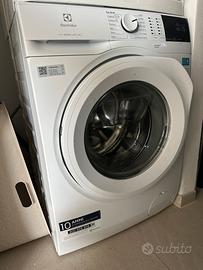 Lavatrice Eletrolux 600 sensicare 8kg