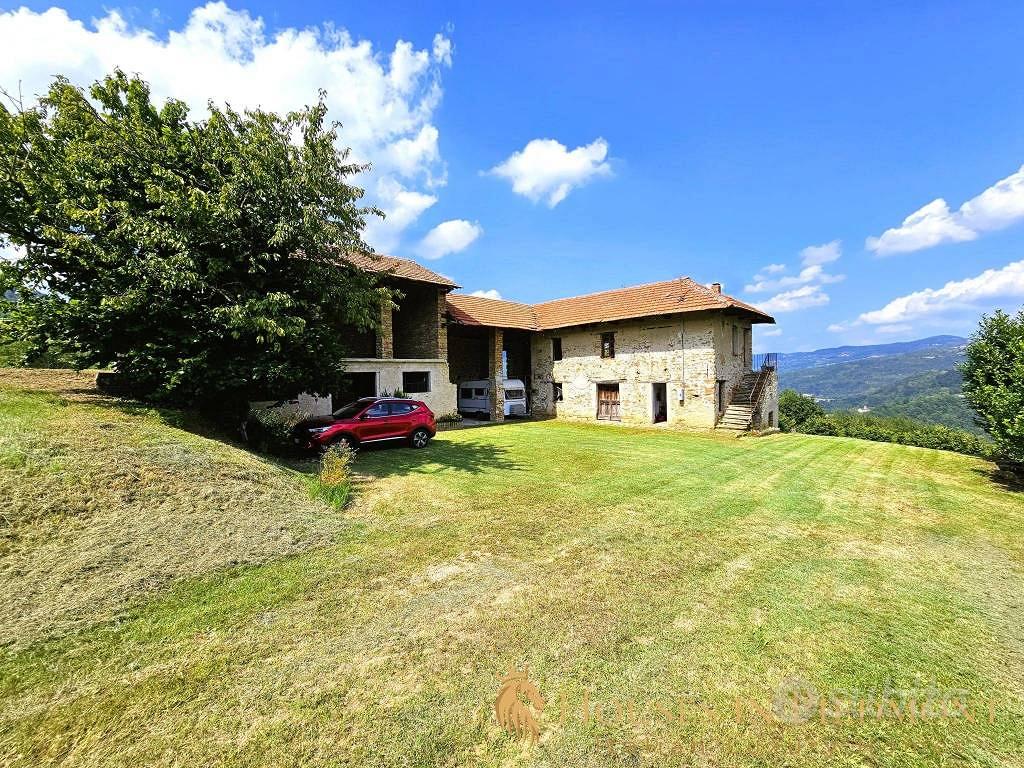 Rustico / Casale di 400 m² con più di 5 locali a P - Vista 5