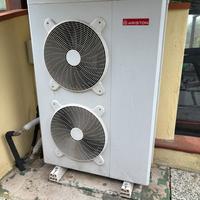 Chiller ariston