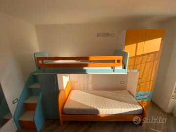 camera per bambini/ letto a castello