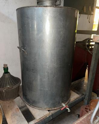 Attrezzatura per produrre il vino