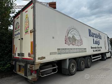 Semirimorchio frigo Chereau CD38