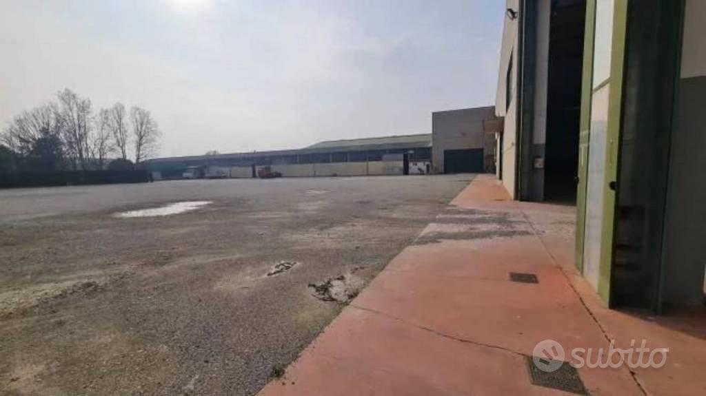 Immobile in asta di 9954 m² a Castel Gabbiano - Vista 2