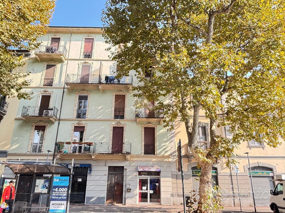 3 LOCALI A NOVARA
