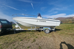 Barca Open 5 mt e Carrello Stradale