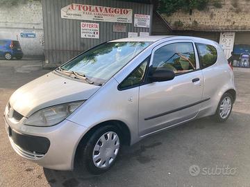 Mitsubishi Colt utilitaria city car 3 porte neopat