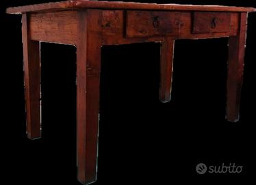 Tavolo antico in noce arte povera