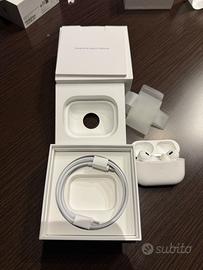 Apple AirPods Pro 2gen Lightening