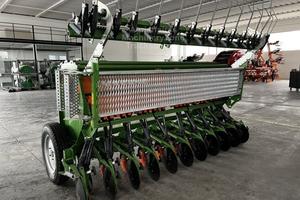 Seminatrice amazone D9 3000 super 23 file