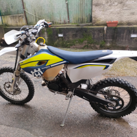 Moto husqvarna