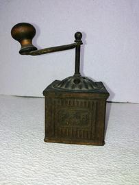 Macinino per caffè antico