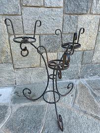 Porta vasi in ferro battuto