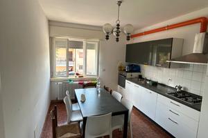 Appartamento con 5 camere da letto