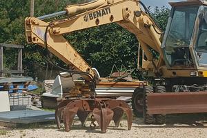 Escavatore benati 315