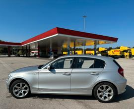 BMW serie 1 del 2011 , 143CV , E87 , 118D