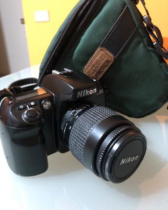 Reflex Nikon mod. F60