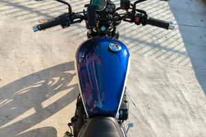 Triumph Bonneville scrambler