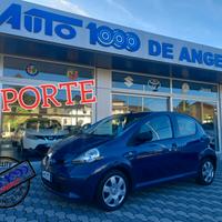 Toyota Aygo 1.0 5 PORTE ** UNICO PROPRIETARIO - CO